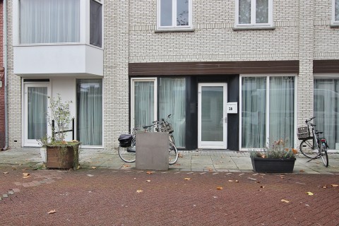 Nieuwstraat 28