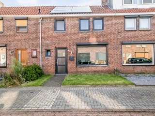  Bernhardstraat 34 in Terneuzen