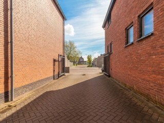 Evertsenstraat  Evertsenstraat 8a in Axel